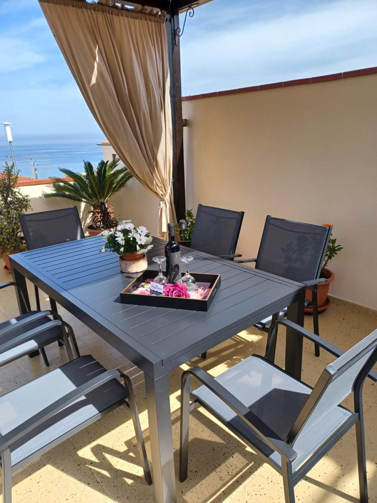 Terrazza Sabine Accomodation Tropea Bagian luar foto